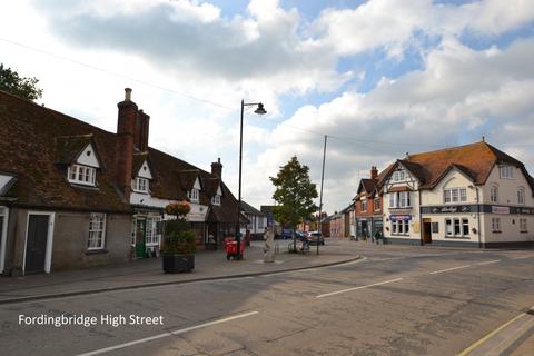 61a High Street, Fordingbridge, SP6 1AS