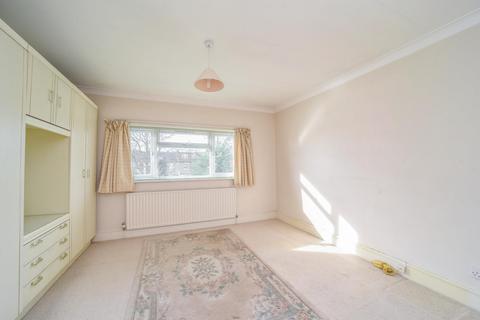 Flat 2, 28 Penrith Road, New Malden, KT3 3QS