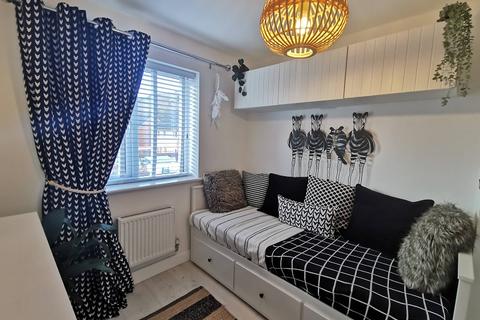 10 Graig Y Fforest, Godrergraig, Swansea, SA9 2DP