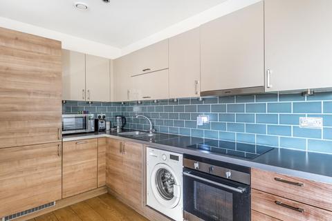 Flat 19, Chamberlain Court Silwood Street, London, SE16 2AZ