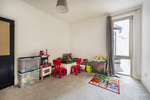 26 Manor Road, Erith, DA8 2AB