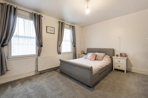 26 Manor Road, Erith, DA8 2AB