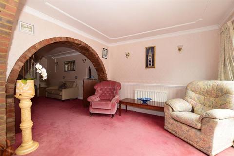 30 Ash Crescent, Higham, Rochester, ME3 7BA