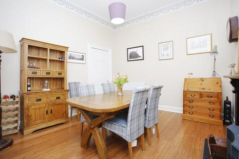 1 Trinity Crescent, Edinburgh, EH5 3ED