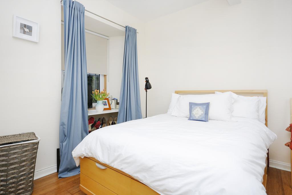 Double Bedroom 1