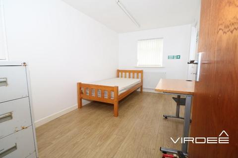 9 Knightwick Crescent, Birmingham, B23 7DA