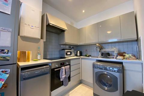 1 bedroom flat to rent, Melville Road, Waltham Forest