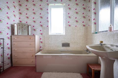 2 Dallam Drive, Sandside, Milnthorpe, LA7 7LL