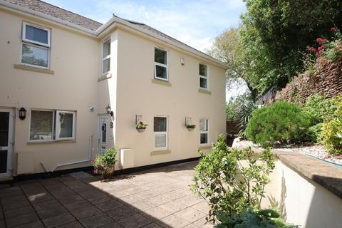Flat 9, Carlton Manor, 9 Roundham Road, Paignton, TQ4 6EZ