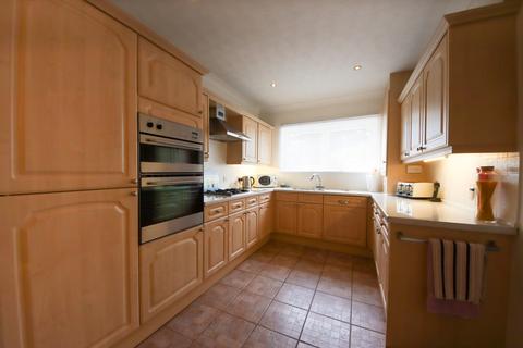 Flat 9, Carlton Manor, 9 Roundham Road, Paignton, TQ4 6EZ