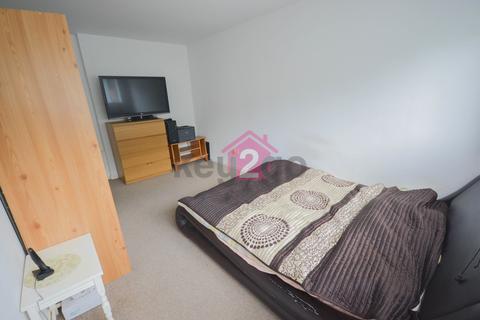 124 Fleury Road, Sheffield, S14 1QY
