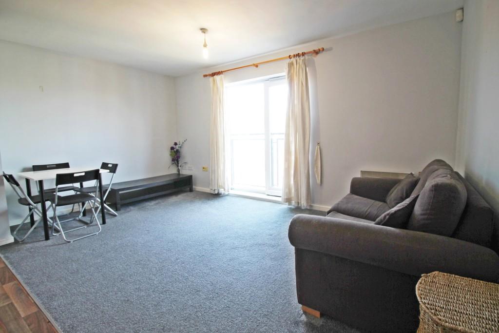 Dutton Court, Warrington 1 bed apartment £525 pcm (£121 pw)