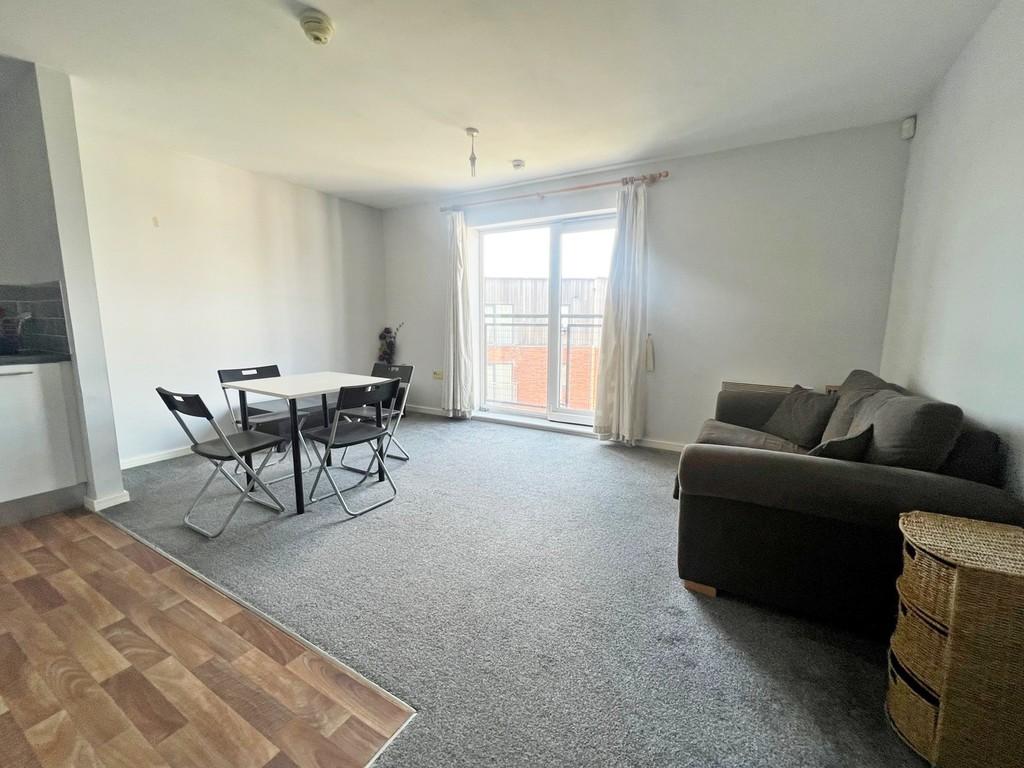 Dutton Court, Warrington 1 bed apartment £675 pcm (£156 pw)