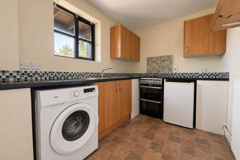 1 bedroom apartment to rent, Kingshill, Sudbury