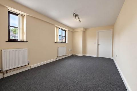 1 bedroom apartment to rent, Kingshill, Sudbury