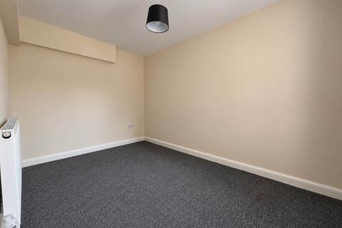 1 bedroom apartment to rent, Kingshill, Sudbury