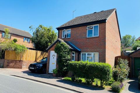 5 Constable Close, Lawford, Manningtree, CO11 2LD