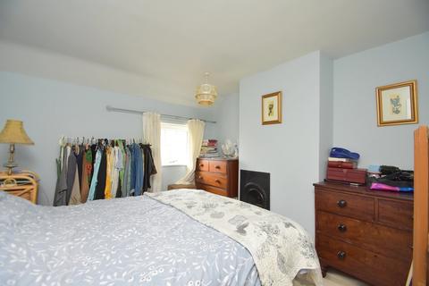 7 East Row, Holbrook, Ipswich, IP9 2PZ