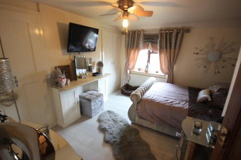 10 Chapel Street, Mow Cop, Stoke-on-trent, ST7 4NT