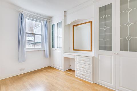 2 bedroom terraced house to rent, Childs Street, Earls Court, London