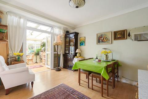 111 Elmcroft Avenue, London, E11 2BS