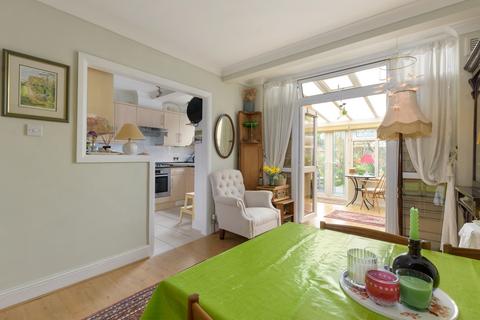 111 Elmcroft Avenue, London, E11 2BS
