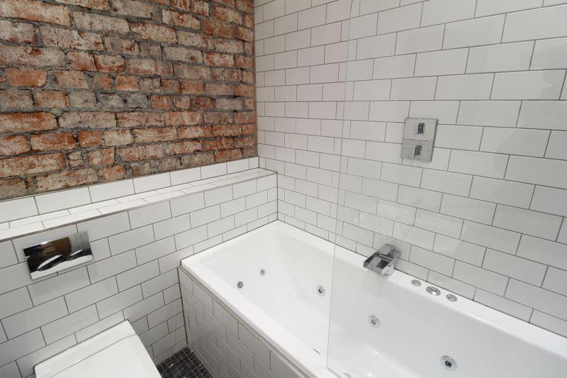 Bathroom/WC