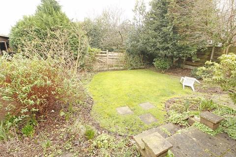 2 Burton Drive, Poynton, Stockport, SK12 1AA