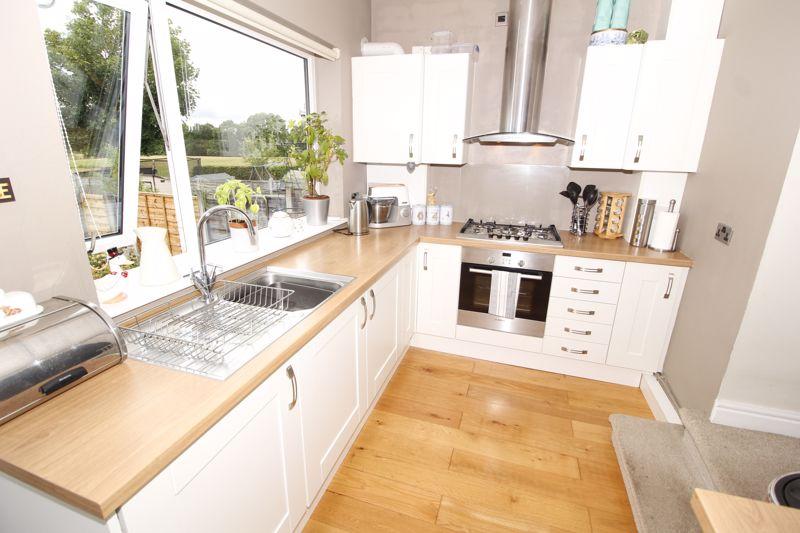 Shrigley Road North, Higher Poynton 2 bed end of terrace house for sale