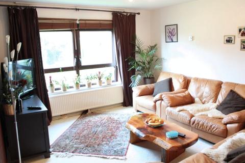5 Rainsford Close, Stanmore, HA7 3DJ