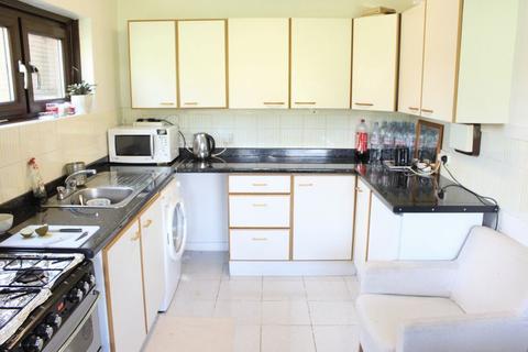 5 Rainsford Close, Stanmore, HA7 3DJ