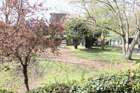 5 Rainsford Close, Stanmore, HA7 3DJ