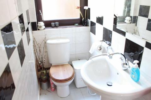 5 Rainsford Close, Stanmore, HA7 3DJ