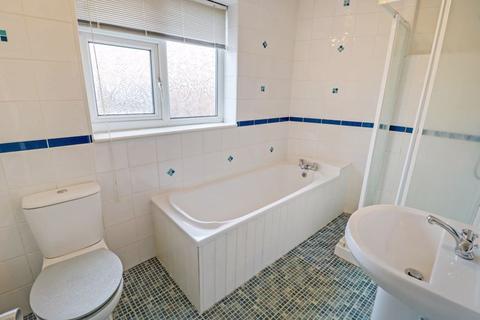 7 Cockpit Row, Sproatley, Hull, HU11 4PL