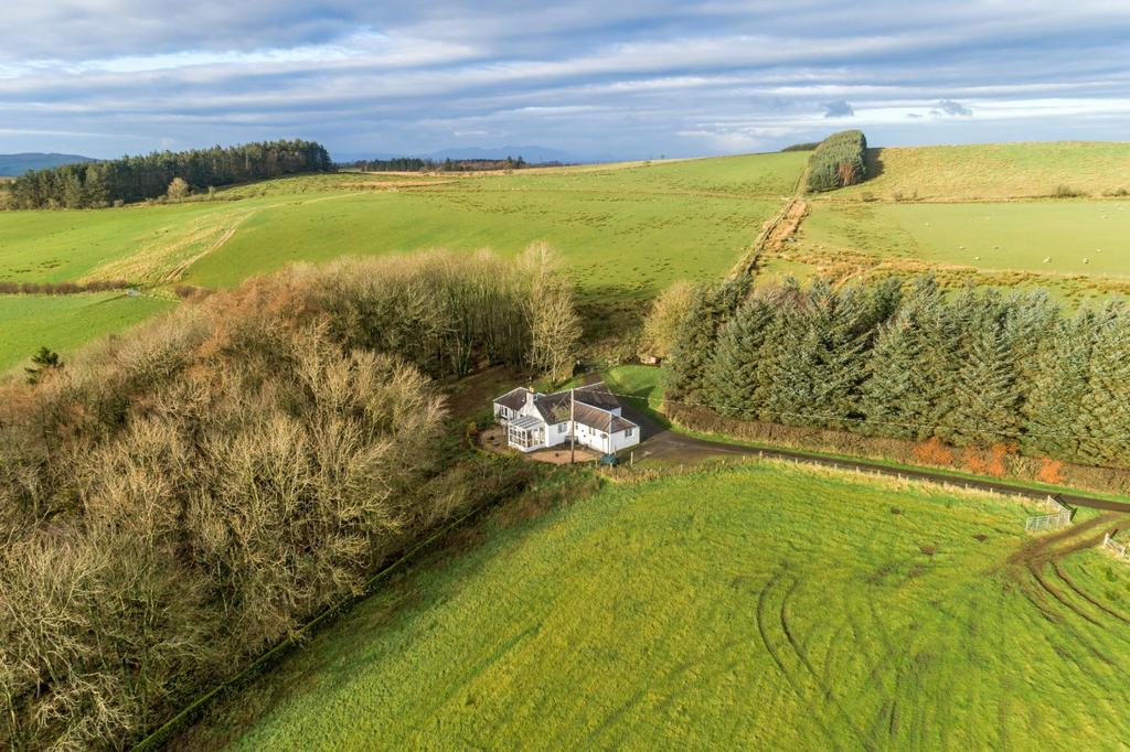 Hollybush, Ayr, South Ayrshire 2 bed bungalow £160,000