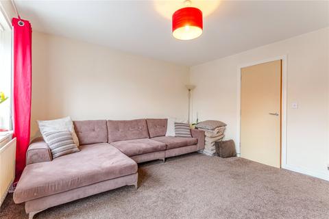 21 Baldwins Close, Royton, Oldham, OL2 5FG