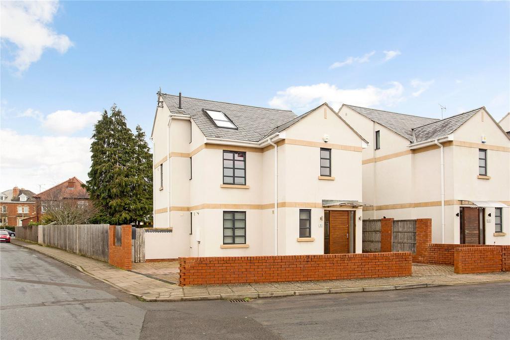 1 Kestrel Close