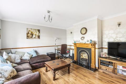 31 Danescourt Crescent, Sutton, SM1 3DZ
