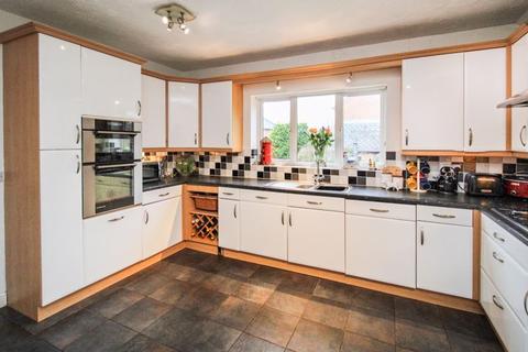 3 East Drive, Cheddleton, Leek, ST13 7DN