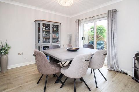3 East Drive, Cheddleton, Leek, ST13 7DN