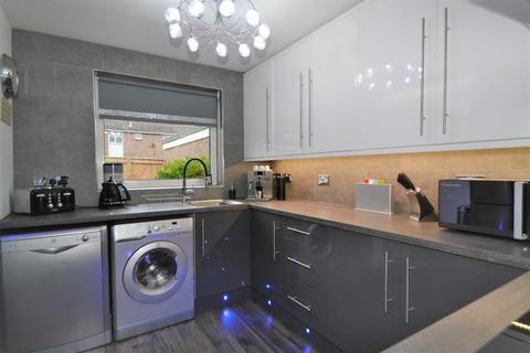 64 Mayfields, Spennymoor, DL16 6RP