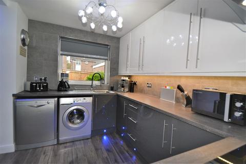 64 Mayfields, Spennymoor, DL16 6RP