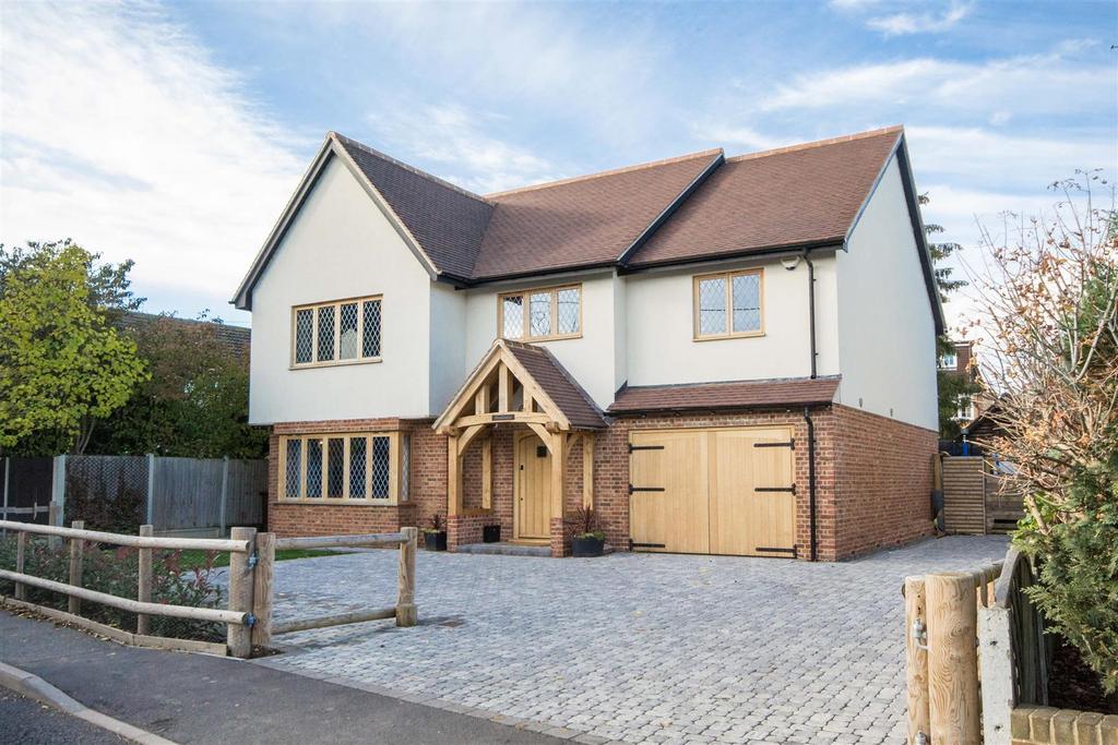 Blackmore Road, Blackmore 4 bed detached house £895,000