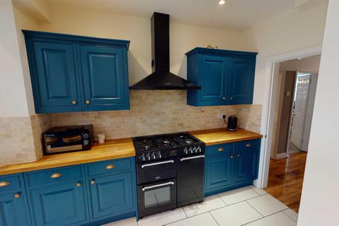28 Hawthorne Road, Prescot, L34 2SZ