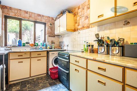 6 Ewden Valley, Bolsterstone, Sheffield, S36 4ZD