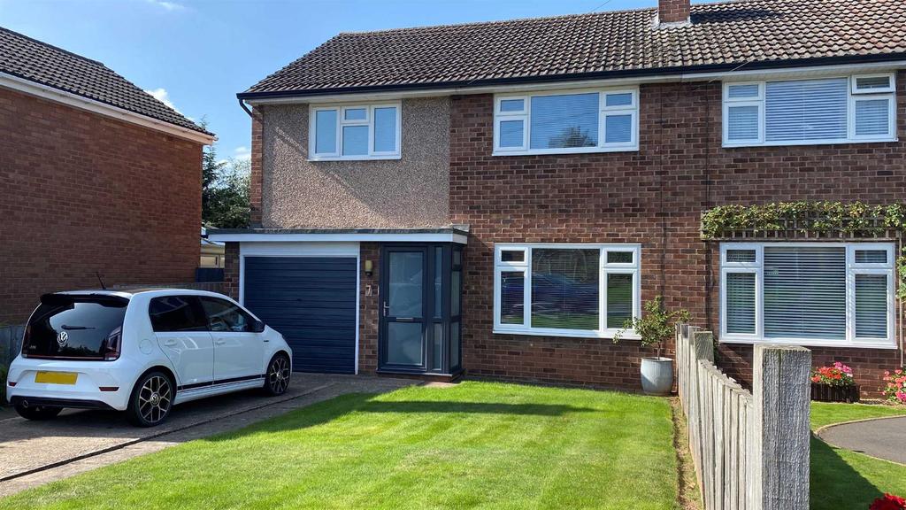 Highfields, Shrewsbury 3 bed semidetached house £315,000