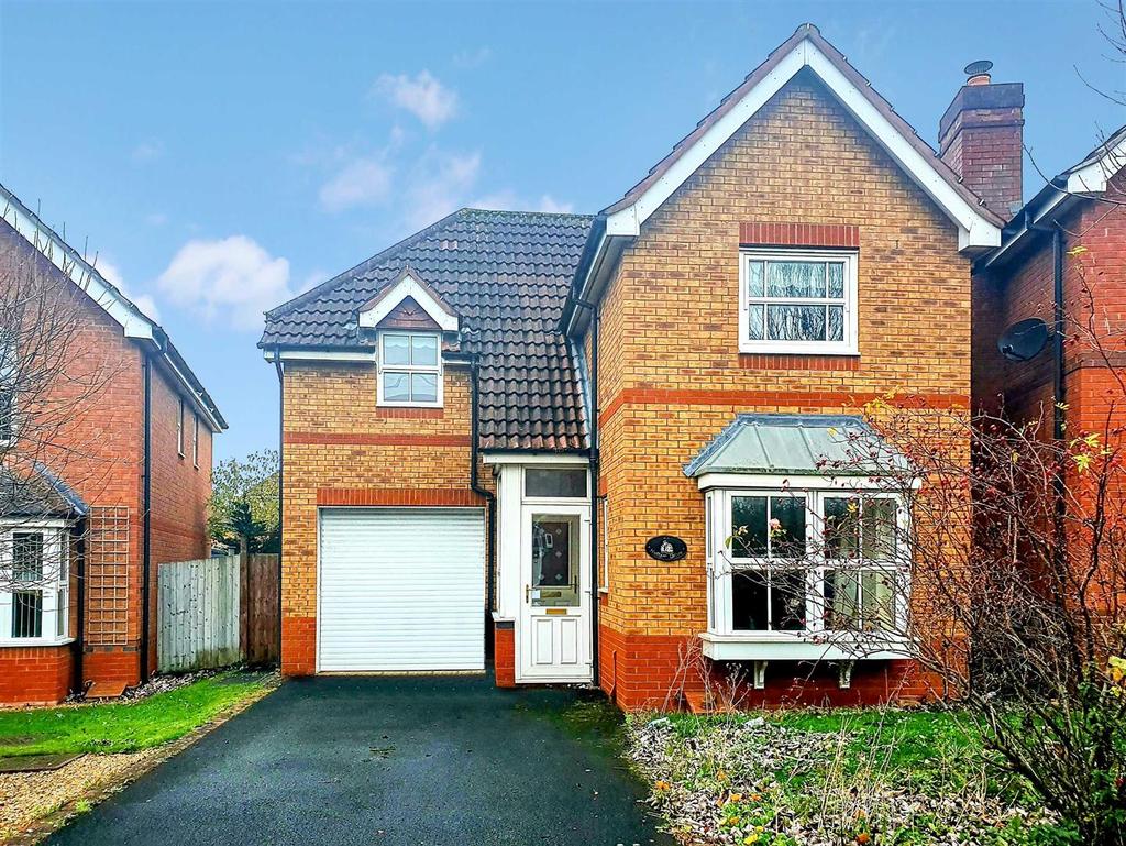 Hallam Drive, Berwick Grange, Shrewsbury 3 bed detached house £240,000
