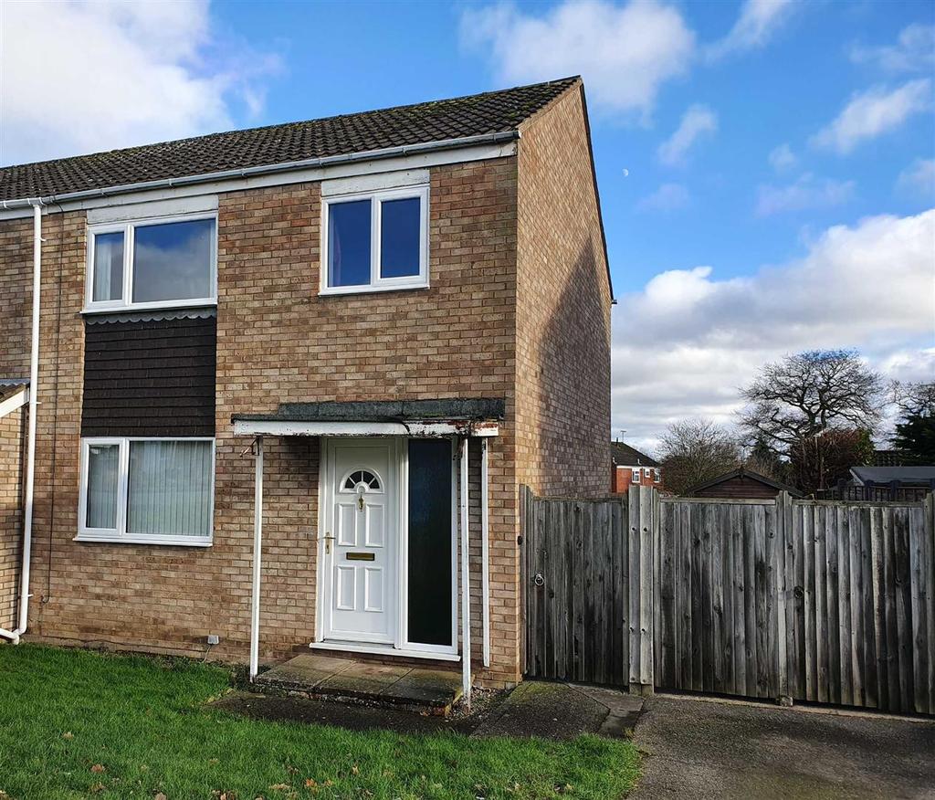 Derwent Avenue, Shrewsbury 3 bed semidetached house £160,000