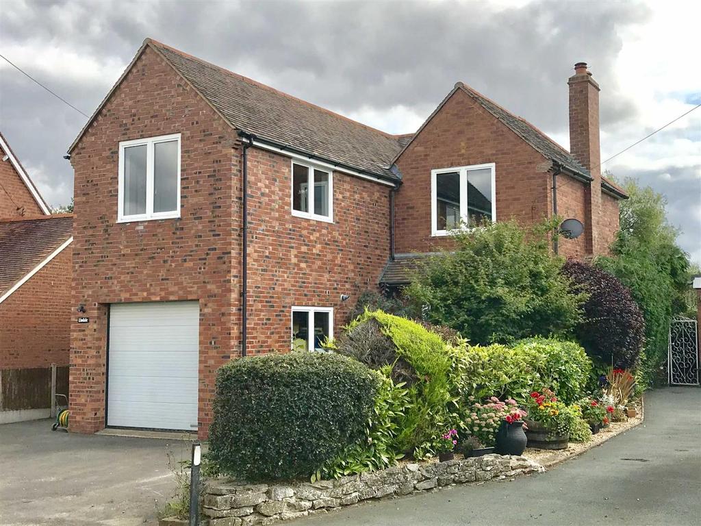Annscroft, Shrewsbury 4 bed detached house £450,000