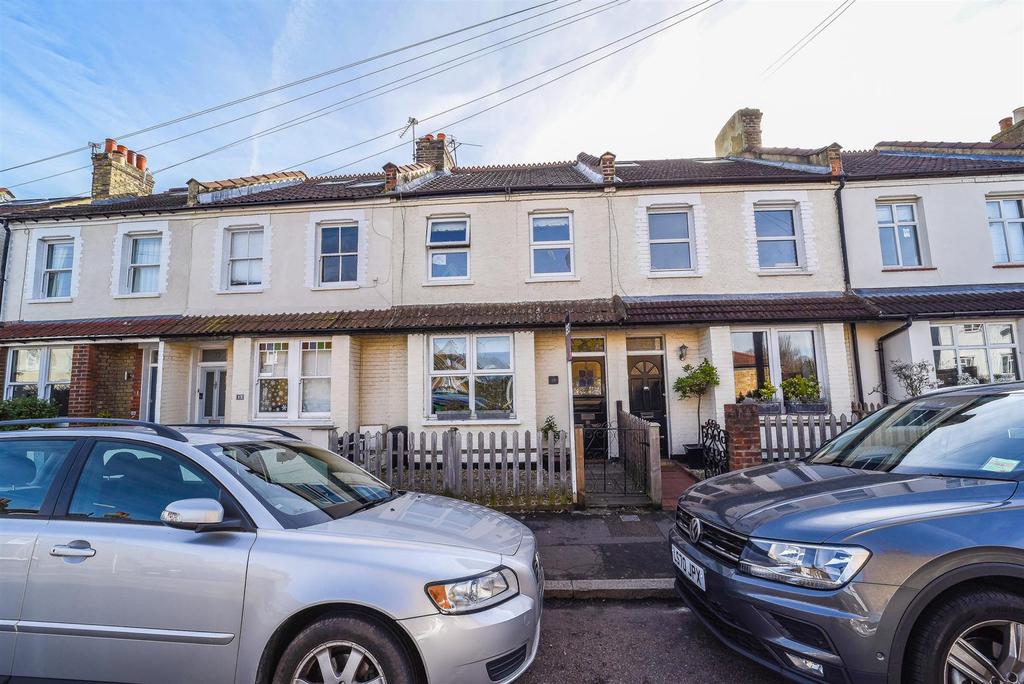 Andover Road, Twickenham 2 bed terraced house £700,000